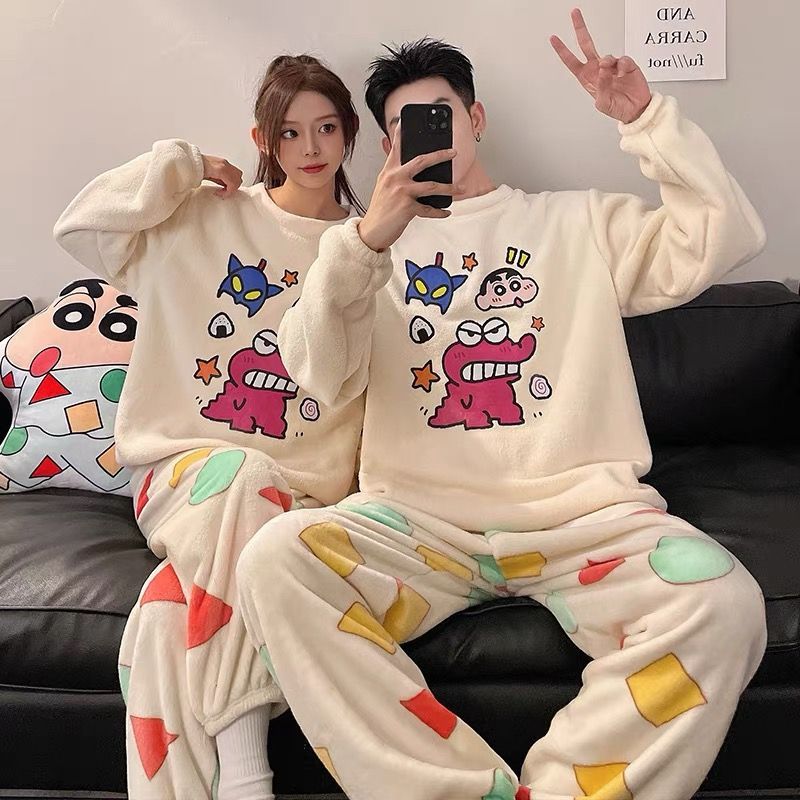Kawaii crayon shin-chan casal  - Winter Clothing In Japan avaliação e preço
