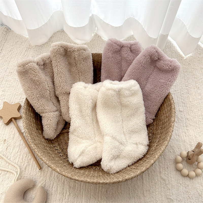 Meias quentes de inverno para  - Winter Clothing For Babies avaliação e preço