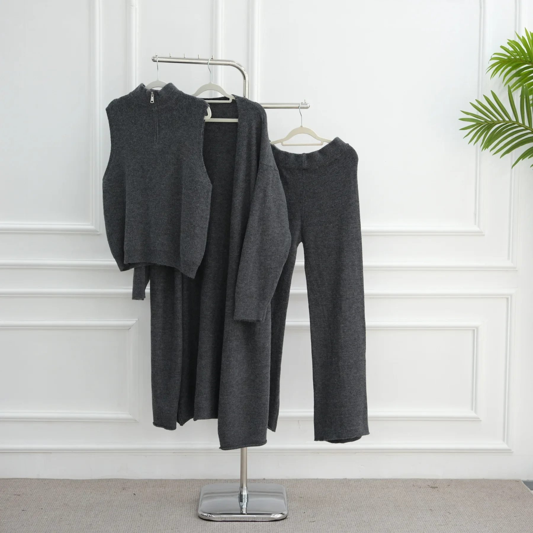 Conjuntos de Suéteres para Mul - Winter Clothing Dubai avaliação e preço