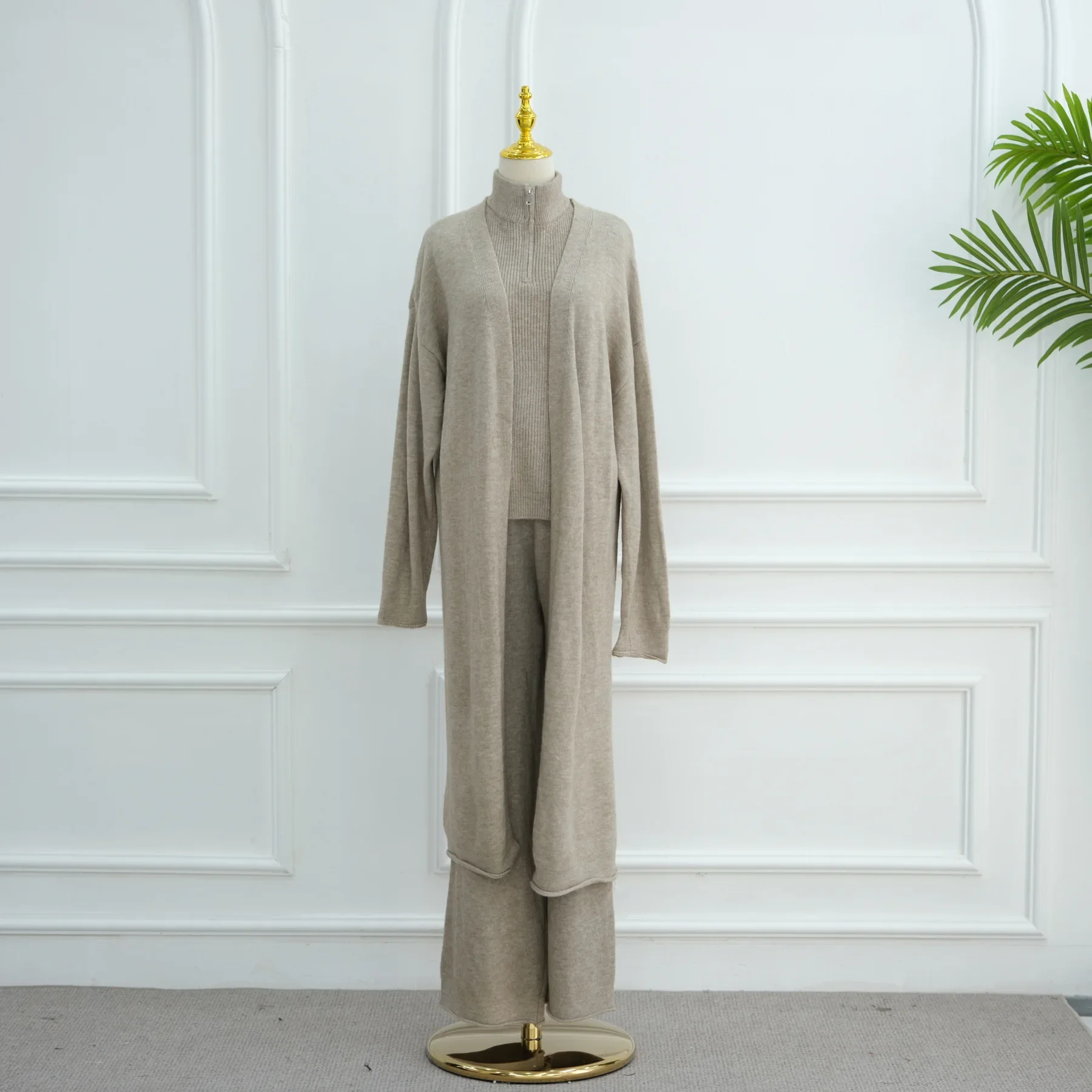 Conjuntos de Suéteres para Mul - Winter Clothing Dubai avaliação e preço